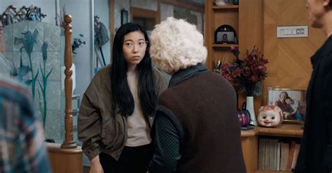 awkwafina nide|Awkwafina on The Farewell: “I needed to do this。